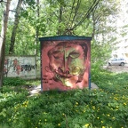 Тебе смешно? А мне нет