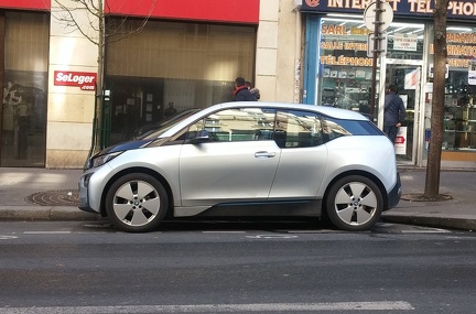 Электромобиль