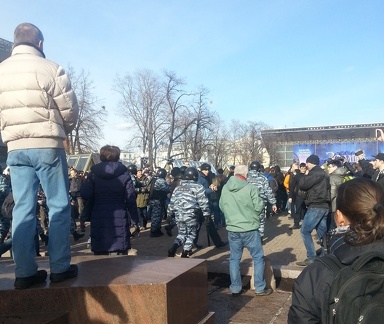 Космонавты