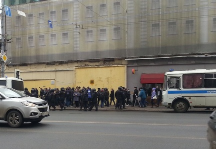 Прогулка свободных людей