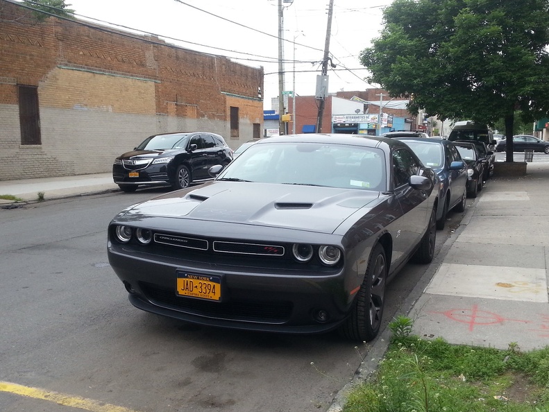 dodge-challenger.jpg