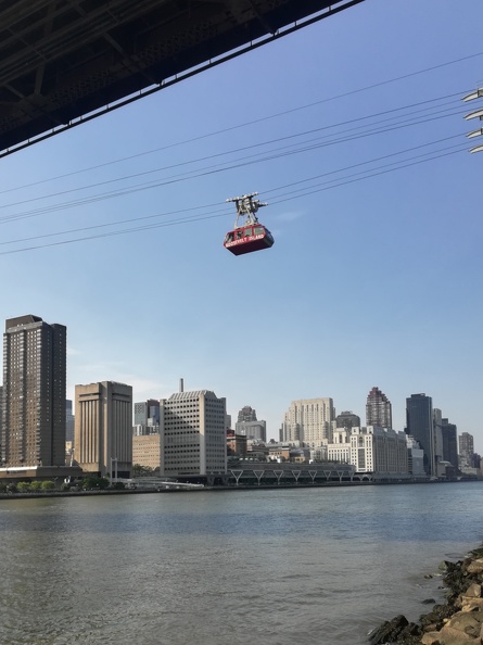 roosevelt_island_tramway.jpg